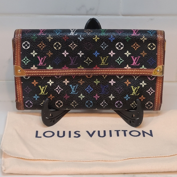 Louis Vuitton Handbags - Louis Vuitton Takashi Murakami Vintage Porte Trésor International wallet GUC